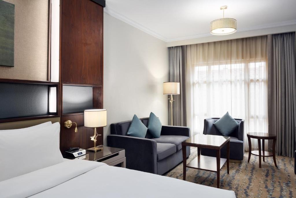 7 Nights 3 Star December Umrah Package 2023
