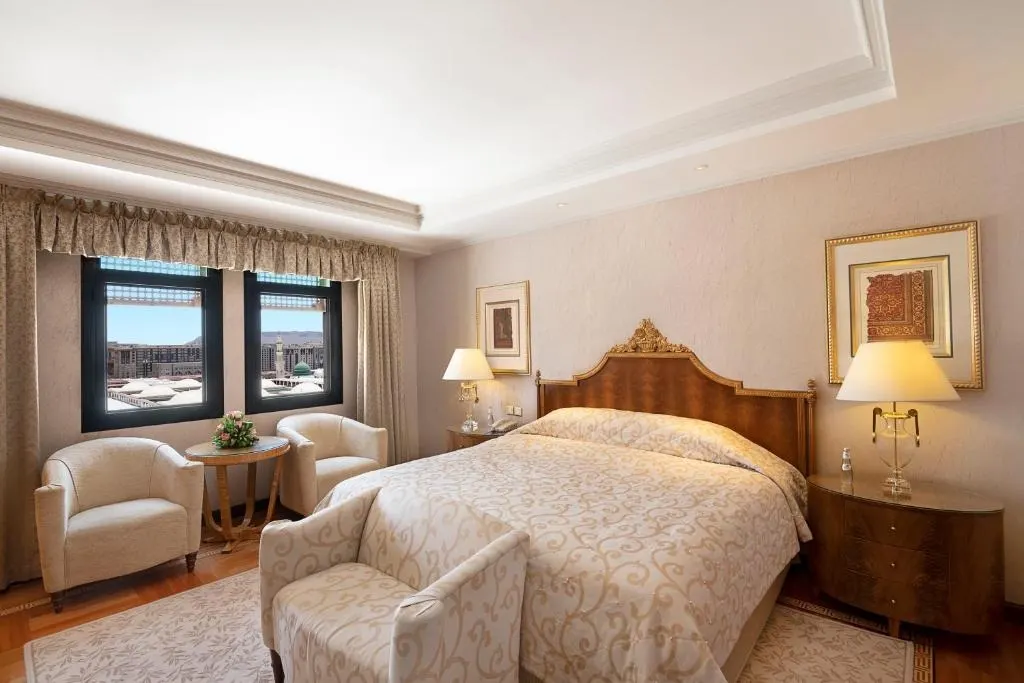 10 Nights 4 Star Umrah Package