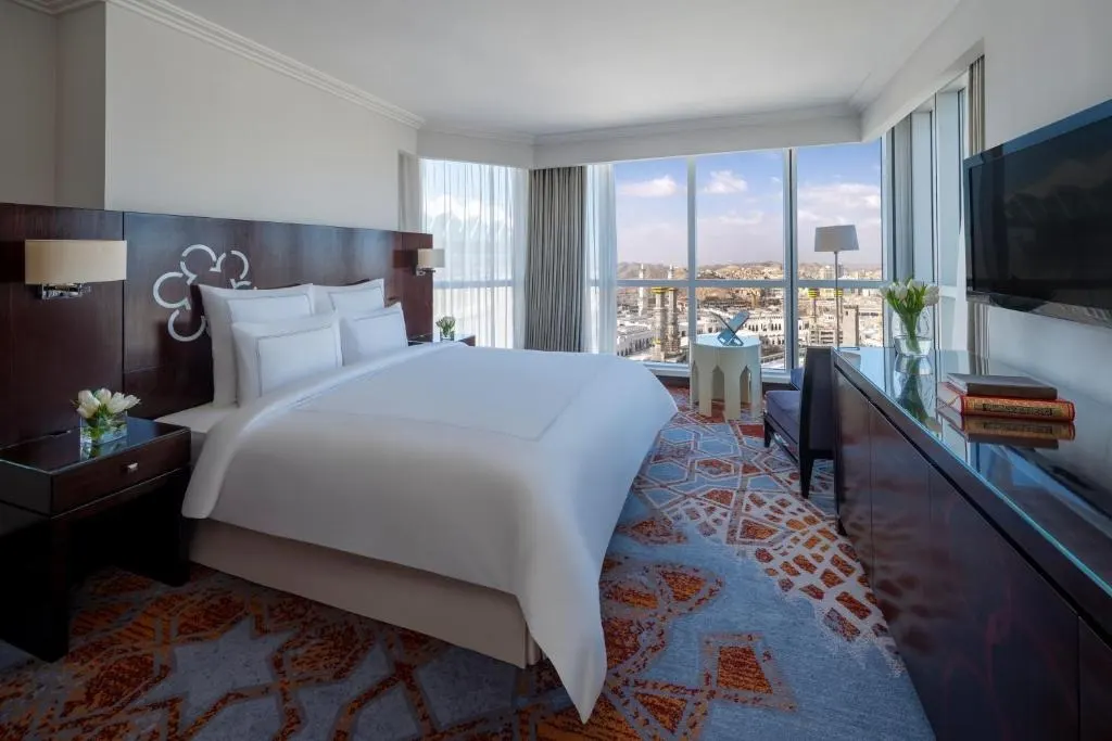 12 Nights 5 Star Umrah Package